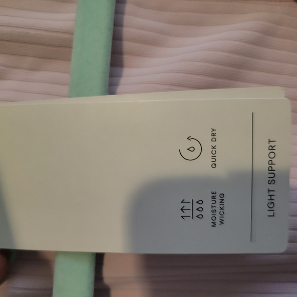 Women's Pink Activewear Set. All In Motion. Target. New With Tags - Picture 9 of 14